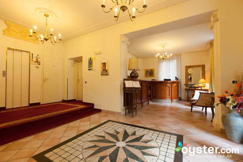 Hotel Orso Bruno, Carate Urio, Italy