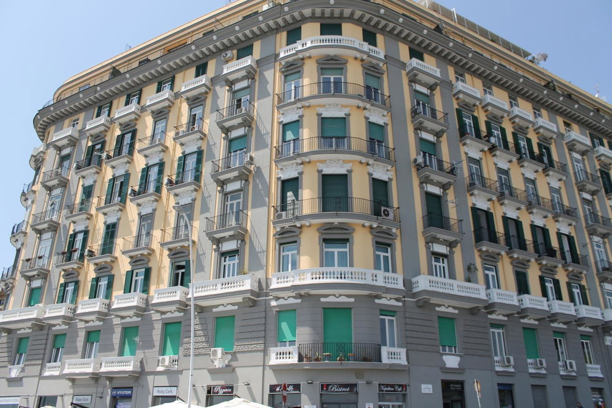 Bed No Breakfast AK 2, Italien