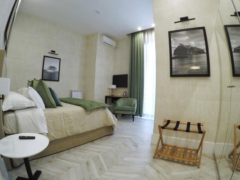 Bed No Breakfast AK 2, Naples, Italy
