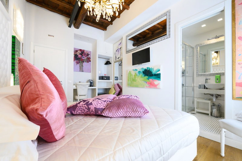 Domus Spagna Frattina Prestige Suite, Rome, Italy