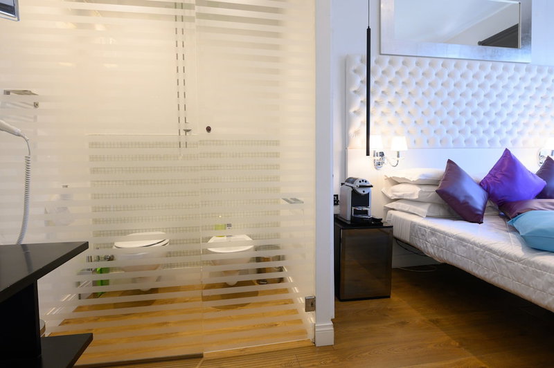 Domus Spagna Frattina Prestige Suite, Rome, Italy
