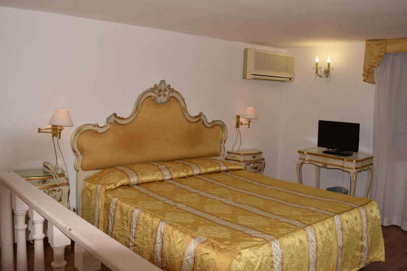 Albergo Basilea, Venice, Italy