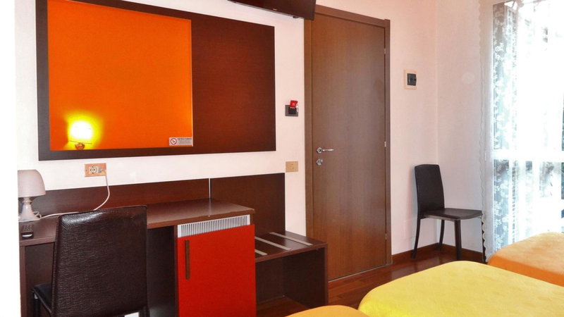 Lux Hotel Durante, Milan, Italie