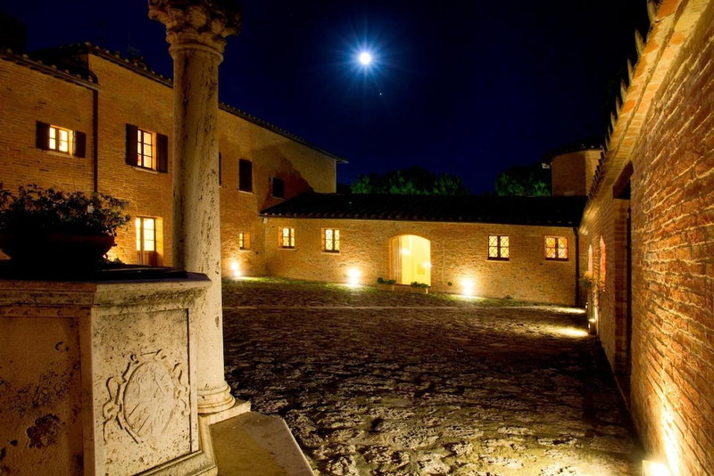 Castello di Leonina Relais, Asciano, Italy