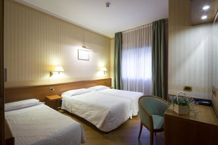 Nuovo Hotel Del Porto, Bologna, Italy