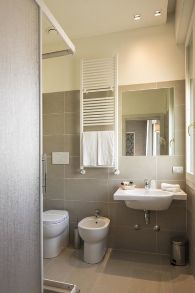Nuovo Hotel Del Porto, Bologna, Italy