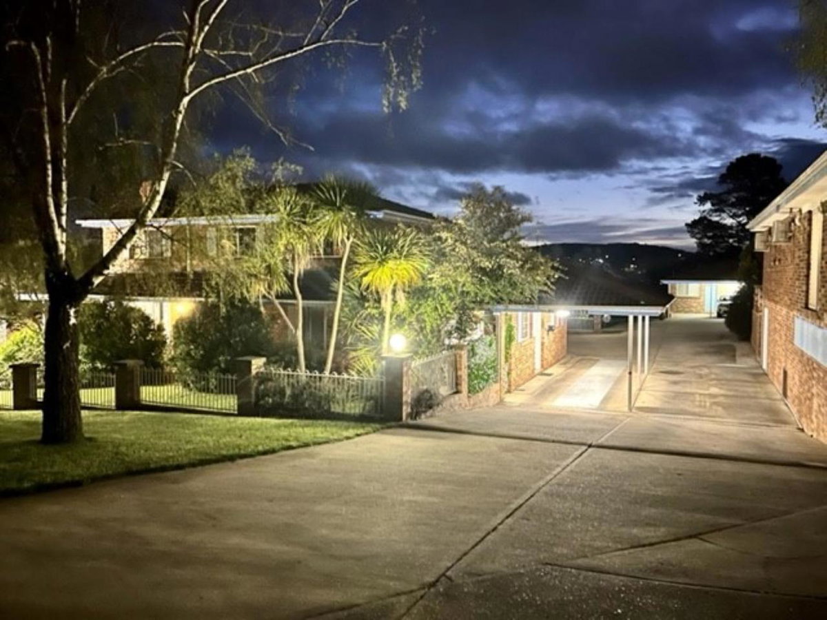 Kinross Inn, Australia