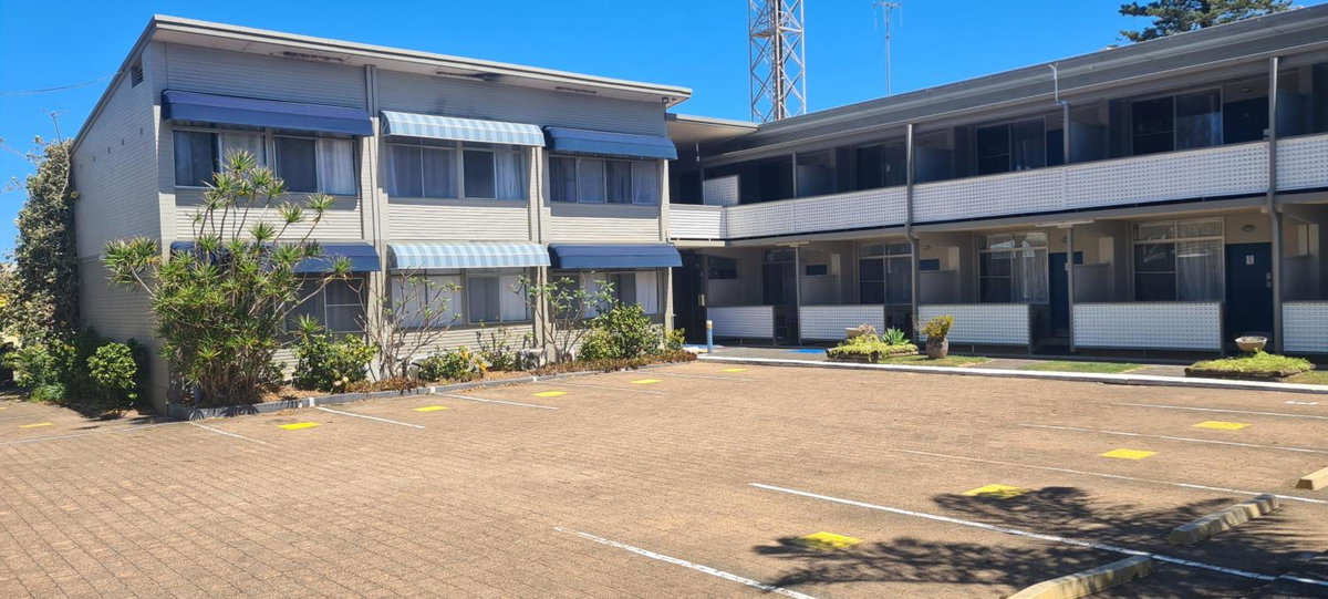 Golden Sands Motor Inn, Australia