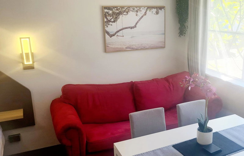 Golden Sands Motor Inn, Forster, Australia