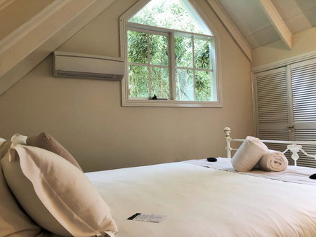 Macedon Ranges Hotel & Spa, Macedon, Australia
