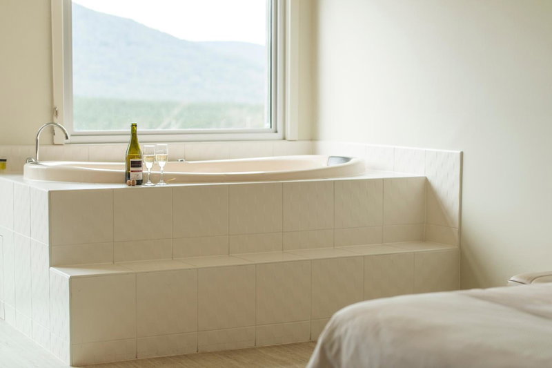 Macedon Ranges Hotel & Spa, Macedon, Australia