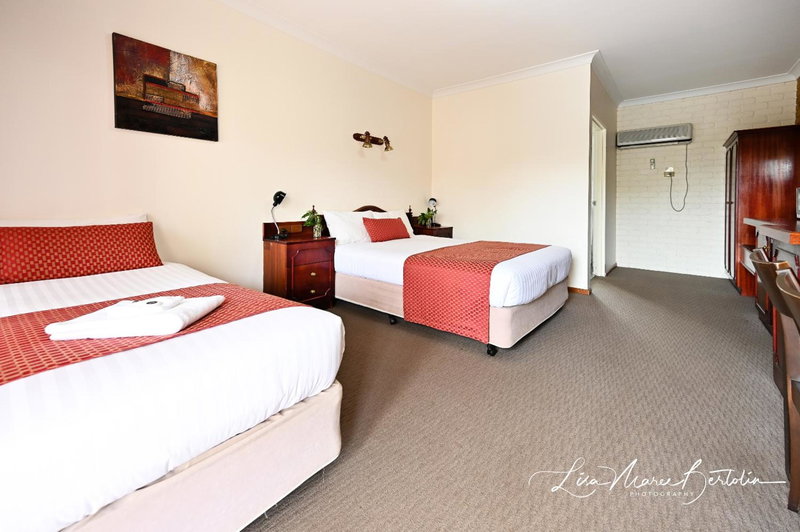 Narrandera Club Motor Inn, Narrandera, Australia