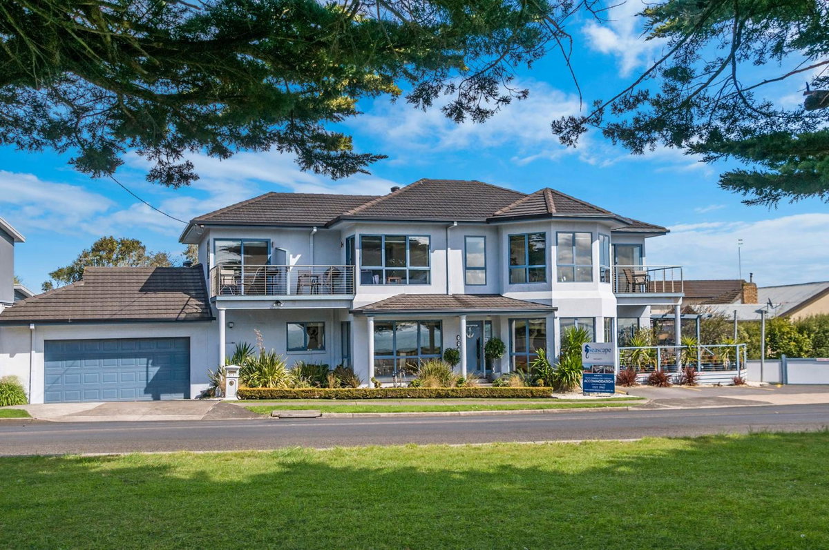 Hotel · Seascape Accommodation, Portland