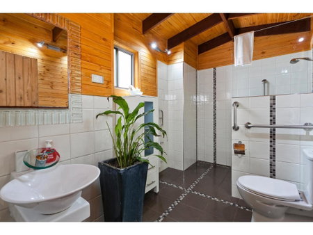 The Mouses House Rainforest Retreat, Robina, Australia