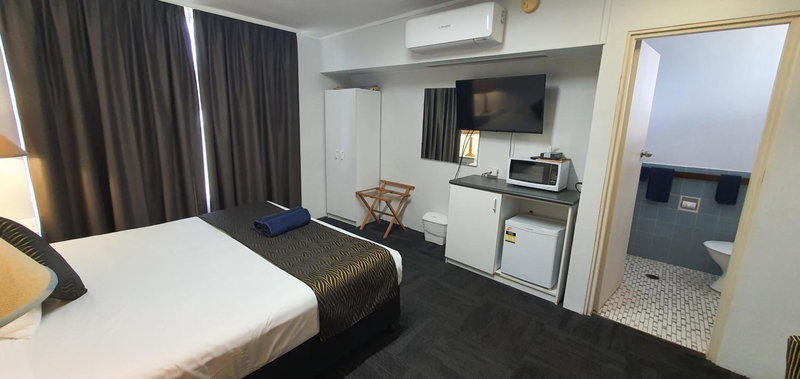 Silver Oaks Motel, Gilgandra, Australia