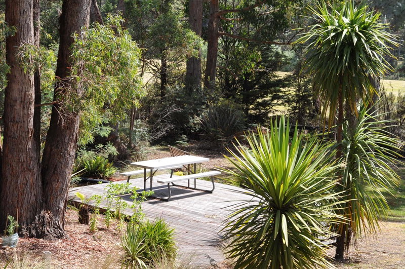 Oyster Cove Chalet, Kettering, Australia