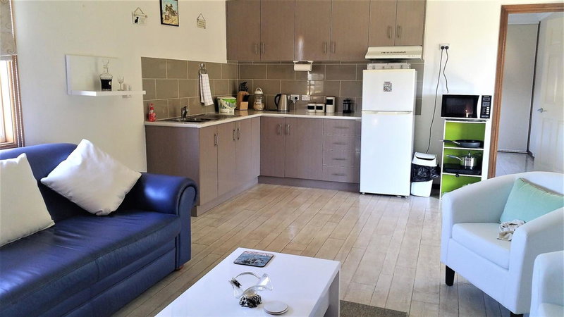 Must Love Dogs B&B & Self Contained Cottage, Rutherglen, Australia