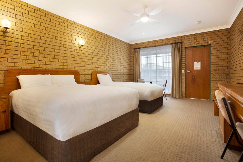 Manifold Motor Inn, Camperdown, Australia