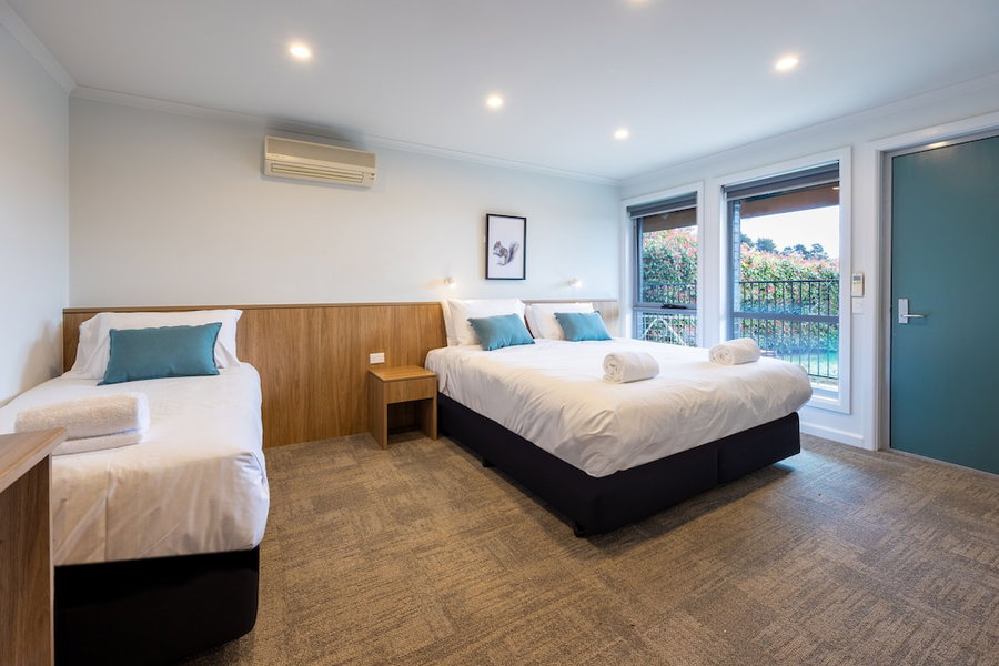 Claremont Hotel Motel, Claremont, Australia