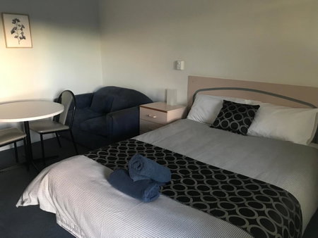 County Lodge Motor Inn, West Wyalong, Australia