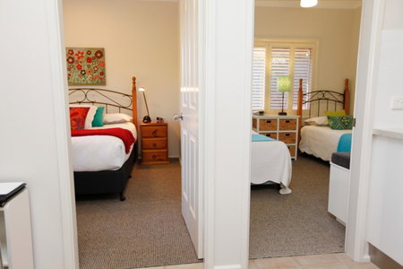 Country Apartments, Dubbo, Australia