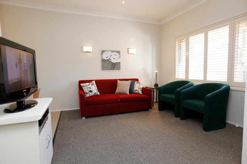 Country Apartments, Dubbo, Australia