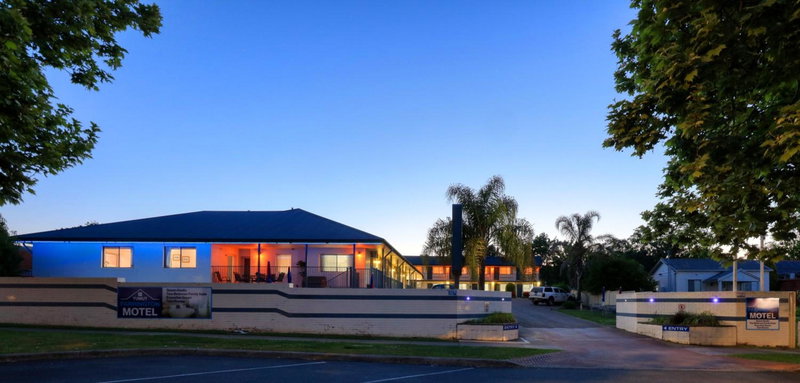 Tumut Farrington motel, Tumut, Австралия