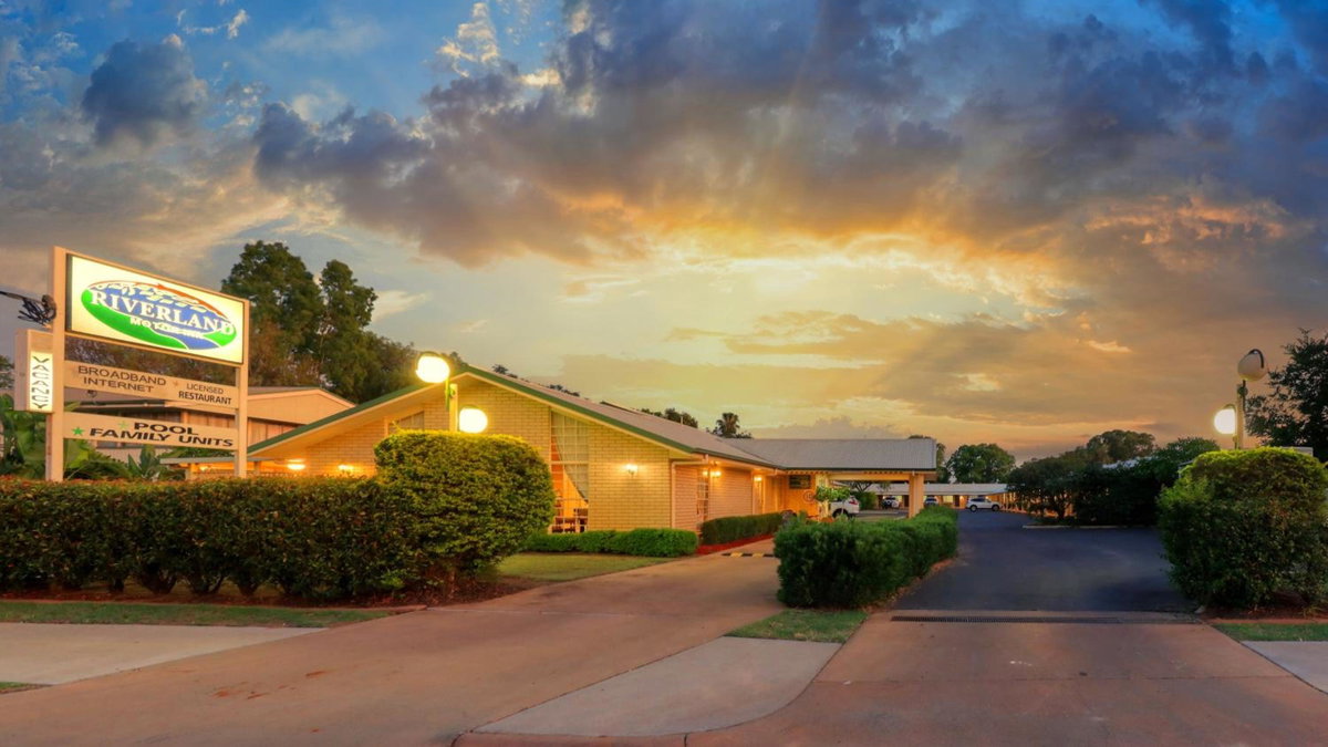 Hotel · Riverland Motor Inn, Saint George