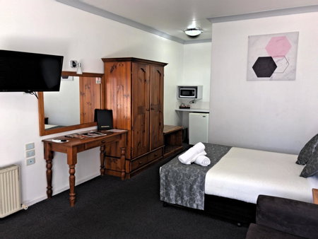 New England Motor Inn, Armidale, Australia