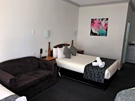 New England Motor Inn, Armidale, Australia