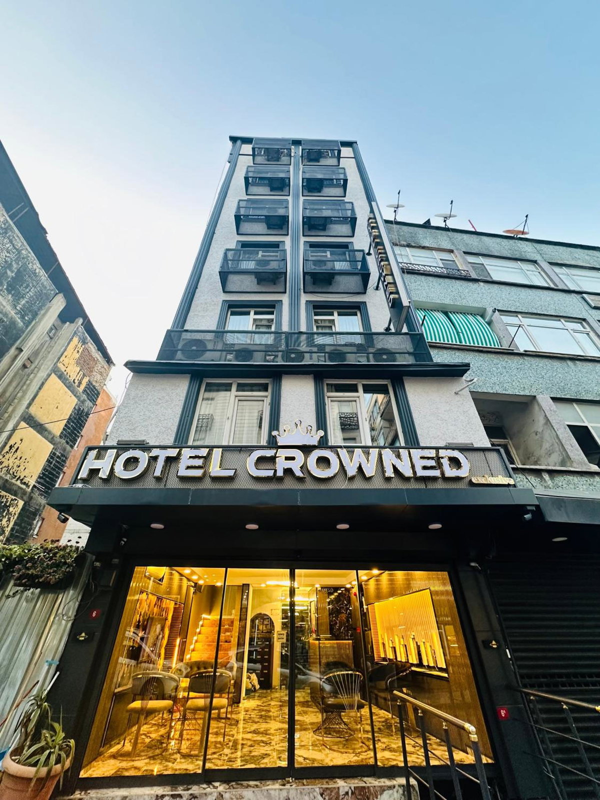 Hotel · Crowned Exclusive Hotel, Istanbul
