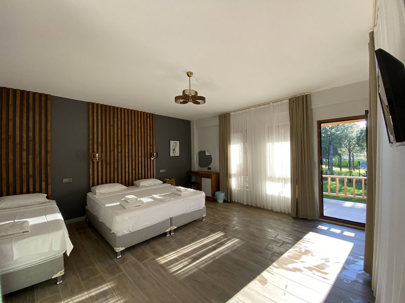 Elyada Konuk Evi (+8 Yaş ), Bozcaada, Turkey