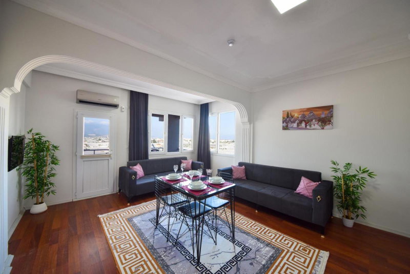 Bi̇lgi̇ner Apart, Demre, Turkey