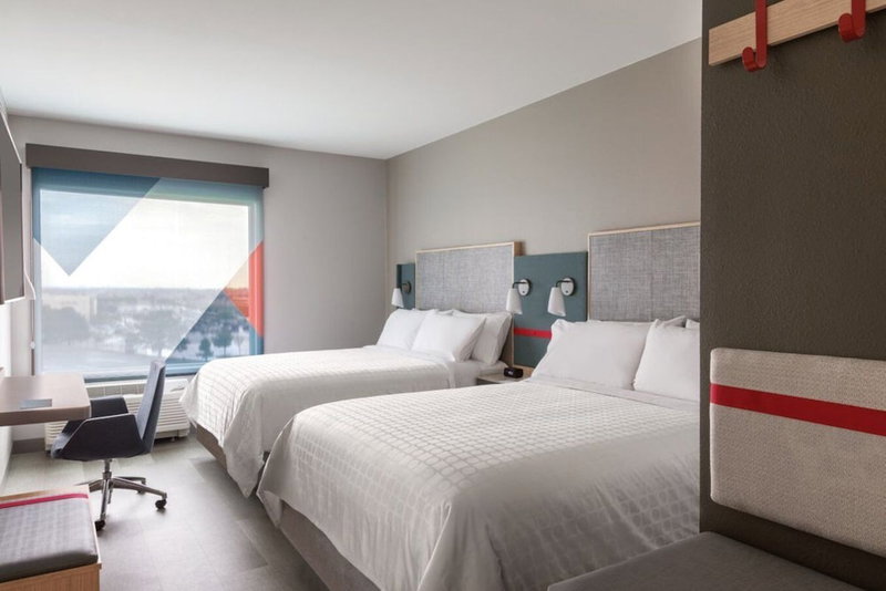 avid hotel Queretaro Centro Sur by IHG, Querétaro, Mexico
