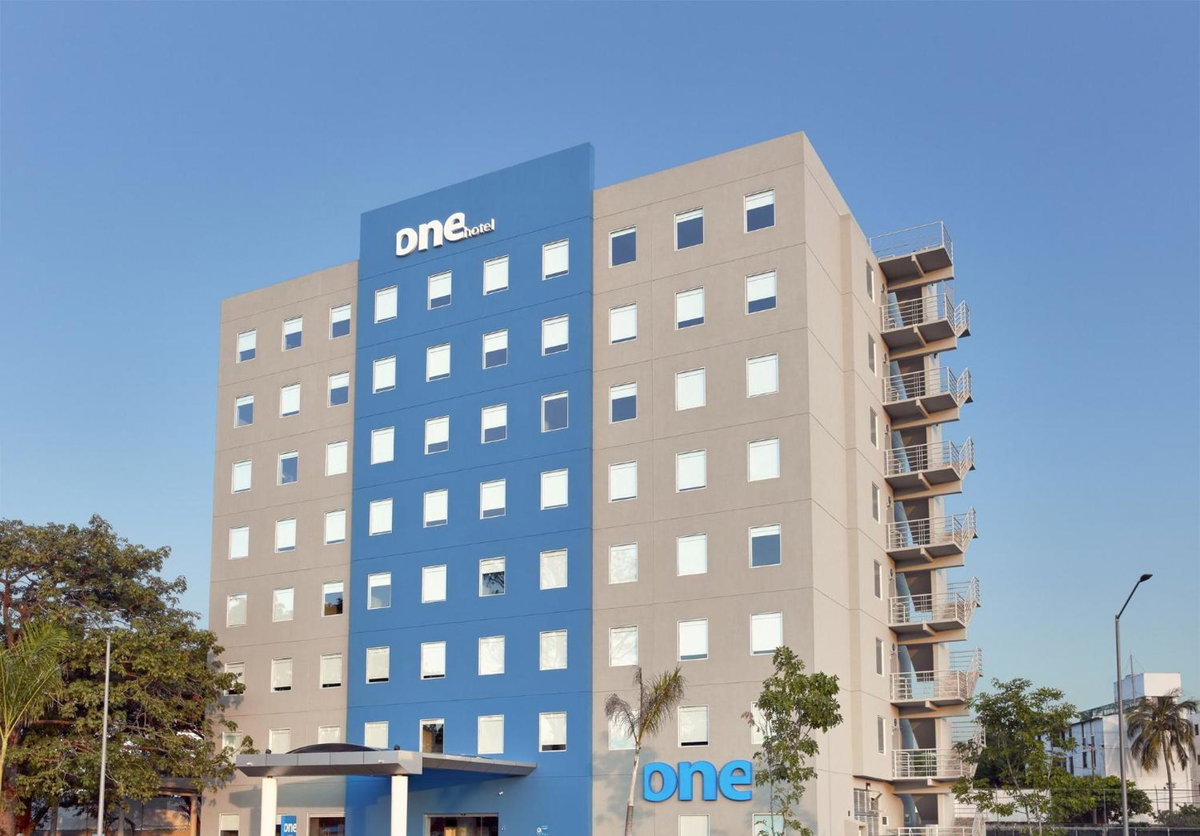 Hotel · One Acapulco Diamante, Acapulco