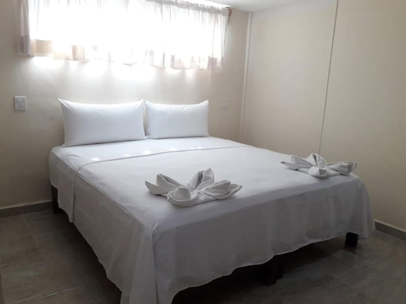 Hotel Ashly Loma Larga, Acapulco, Mexico