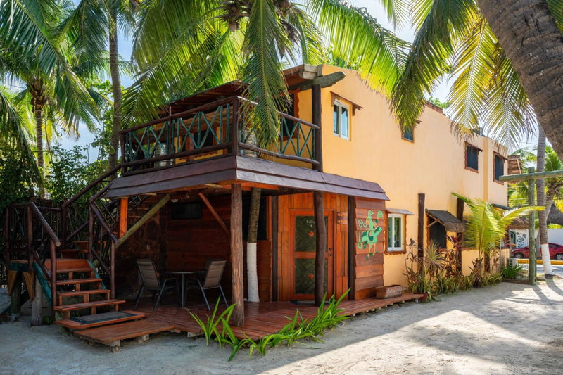 The Diving Lodge Downtown, Puerto Morelos, México
