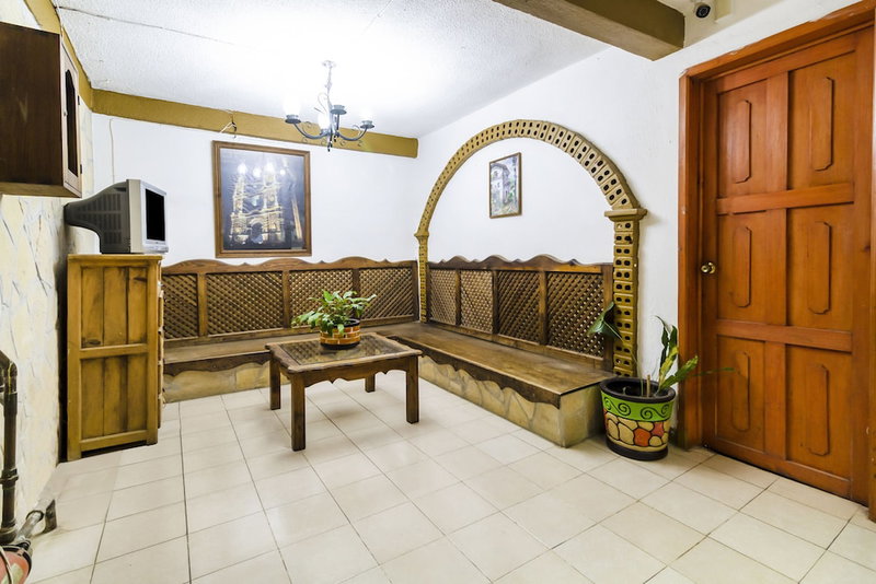 OYO Hotel La Luna, San Cristóbal de las Casas, Mexico