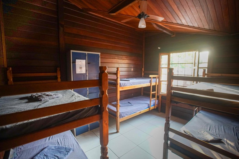Hostel Capricórnio Carcará, Caraguatatuba, Brazil
