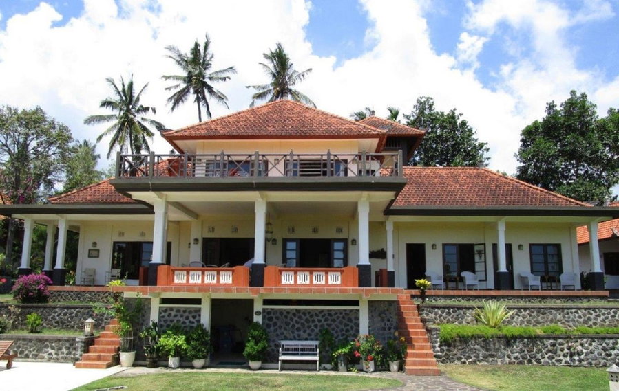Bukit Asri Lodge, Seraya, Indonesia