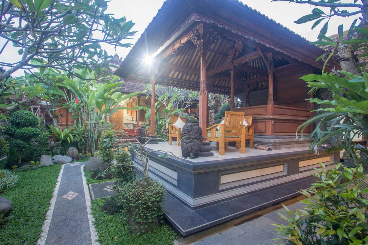 Nang Ade House, Indonesien