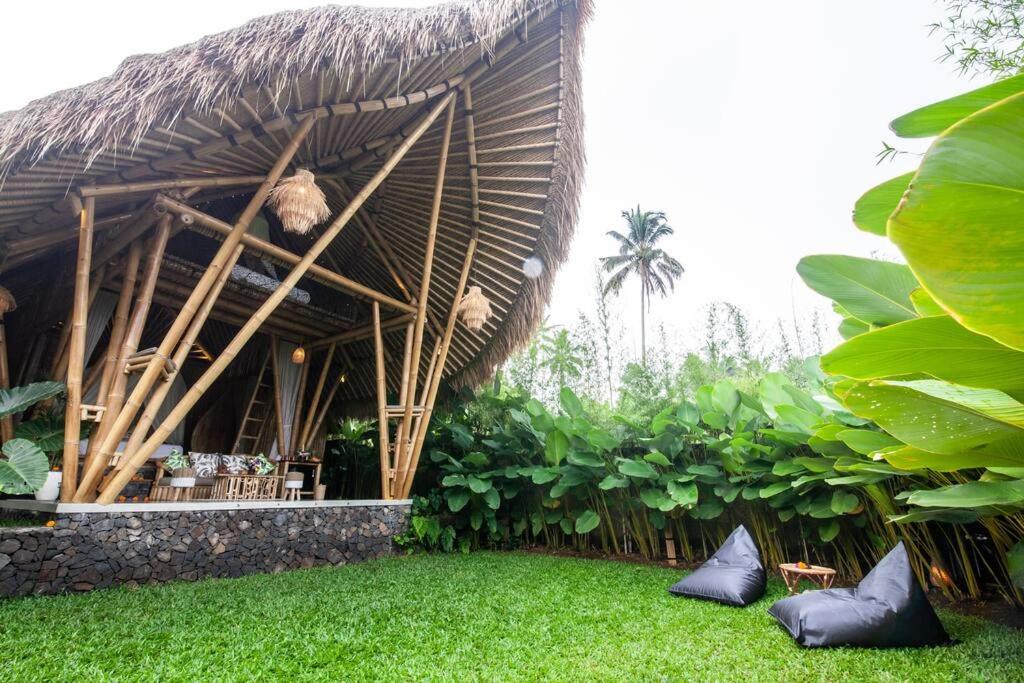 Balikayanas Bamboo House - Miggiell House, Indonésie