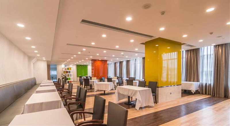 The Summit Hotel, Zhongshan, China