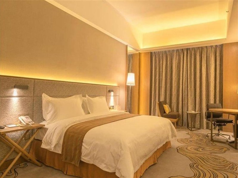 The Summit Hotel, Zhongshan, China