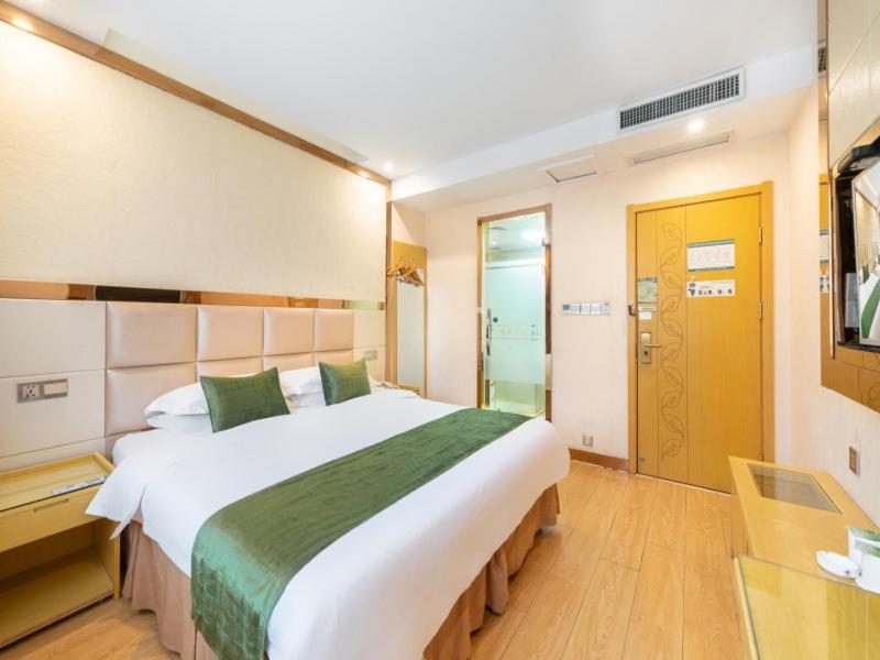 GreenTree Inn Zhejiang Jinhua Yiwu International Trade City Changchun Street Shell Hotel, Yiwu, China