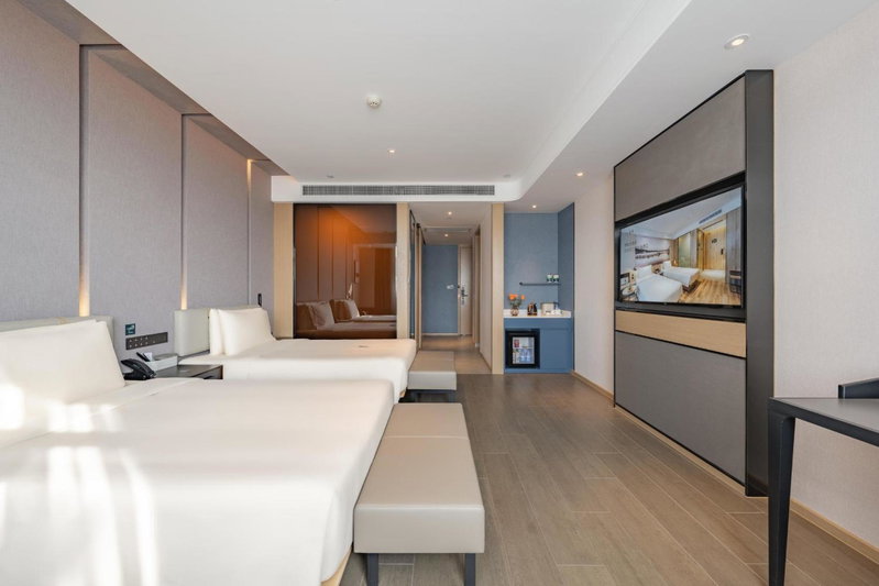 Atour Hotel Kunshan Baoyu Plaza North Changjiang Road, Kunshan, China
