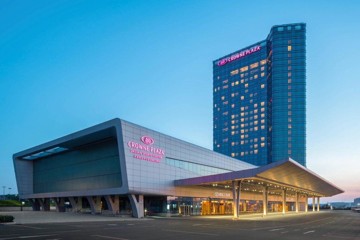 Crowne Plaza Dalian Sports Center by IHG, Chine