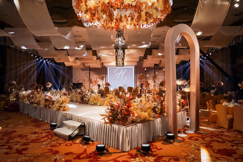 Crowne Plaza Dalian Sports Center by IHG, Dalian, China
