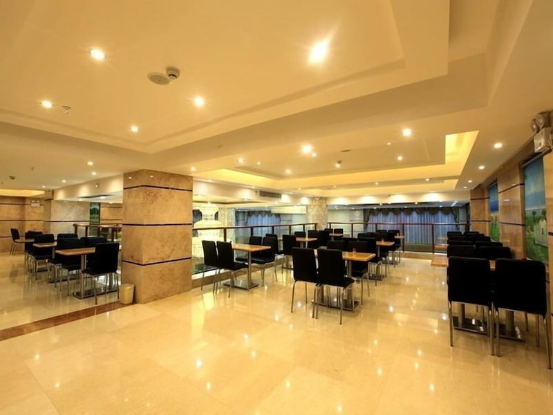 GreenTree Inn SanYa Jiyang Dist YaLongWan YingBin Ave Hotel, Sanya, China