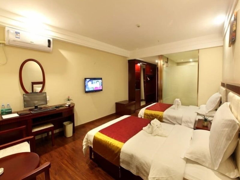 GreenTree Inn SanYa Jiyang Dist YaLongWan YingBin Ave Hotel, Sanya, China